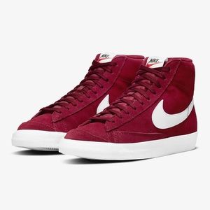 Nike Blazers -women’s sz 8 or youth sz 6.5